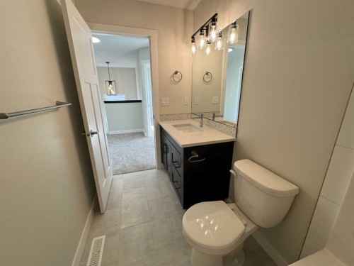 49 Emmett Crescent, Red Deer, AB - Indoor Photo Showing Bathroom