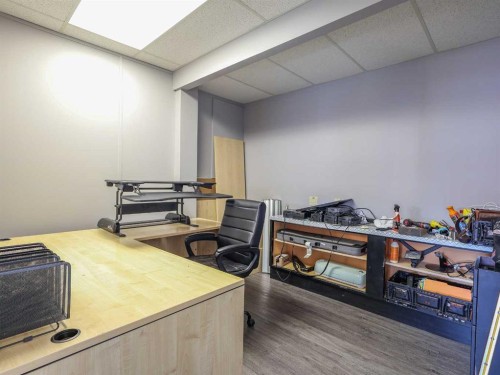 5002 50 Street, Stettler, AB 