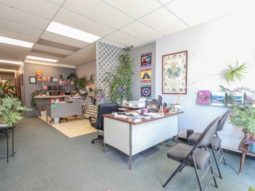 5002 50 Street, Stettler, AB 