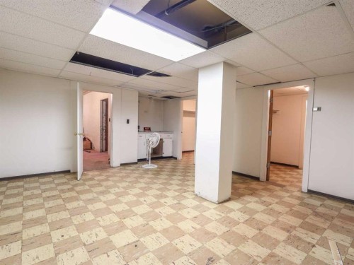 5002 50 Street, Stettler, AB 