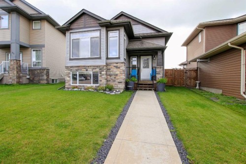 73 Bowman Circle  Sylvan Lake, AB T4S 0H9