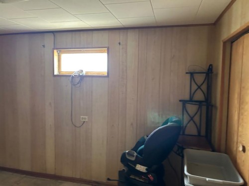 4912 49 Street, Hardisty, AB - Indoor Photo Showing Other Room