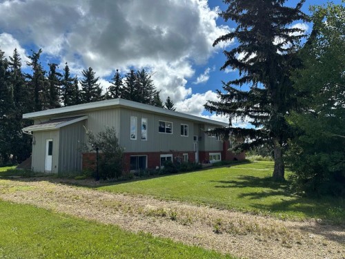 400 Strom Street, Heisler, AB - Outdoor