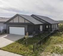 5446 Vista Trail  Blackfalds, AB T4M 0L2
