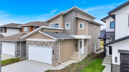 114 Palmer Circle, Blackfalds, AB - Outdoor With Facade