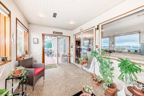 9 Rustic Road, Norglenwold, AB - Indoor Photo Showing Other Room