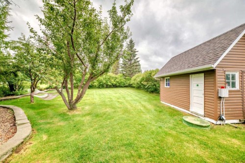 9 Rustic Road, Norglenwold, AB - Outdoor
