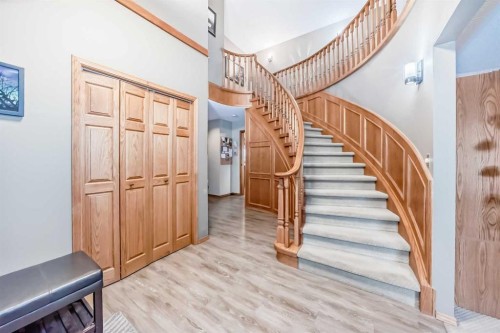 9 Rustic Road, Norglenwold, AB - Indoor Photo Showing Other Room