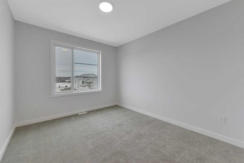 47 Everson Close, Red Deer, AB - Indoor Photo Showing Other Room