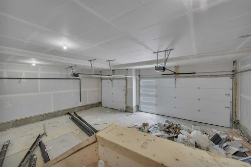 47 Everson Close, Red Deer, AB - Indoor Photo Showing Garage