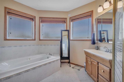 5838 65 Avenue, Rocky Mountain House, AB - Indoor Photo Showing Bathroom