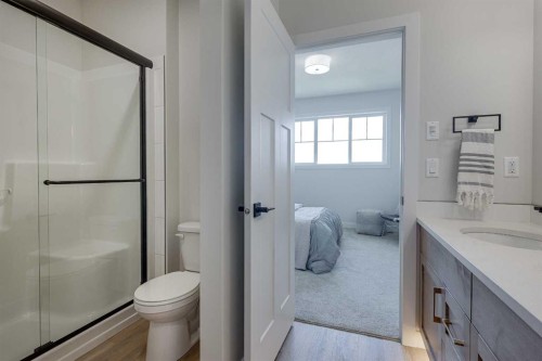 139 Gray Close, Sylvan Lake, AB - Indoor Photo Showing Bathroom