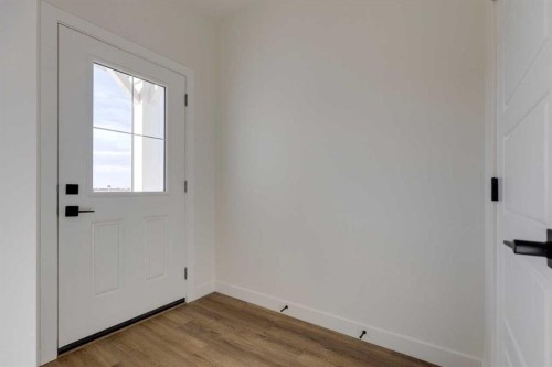 8546 Huxbury Drive Ne, Calgary, AB - Indoor Photo Showing Other Room