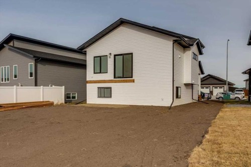 13 Aztec Street, Blackfalds, AB - Outdoor With Exterior