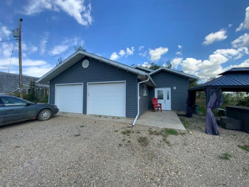 231052 330 Township, Rural Kneehill County, AB - Outdoor