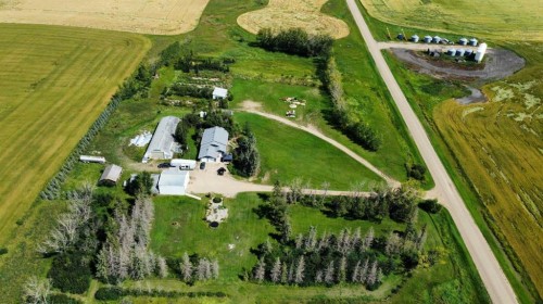 231052 330 Township, Rural Kneehill County, AB - Outdoor With View