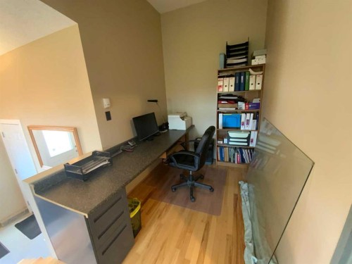 231052 330 Township, Rural Kneehill County, AB - Indoor Photo Showing Office