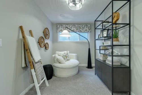 174 Mitchell Road Nw, Calgary, AB - Indoor Photo Showing Other Room