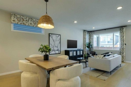 174 Mitchell Road Nw, Calgary, AB - Indoor