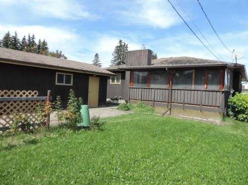 4737 54 Avenue, Rimbey, AB - Outdoor