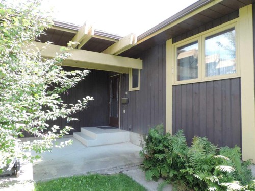 4737 54 Avenue, Rimbey, AB - Outdoor