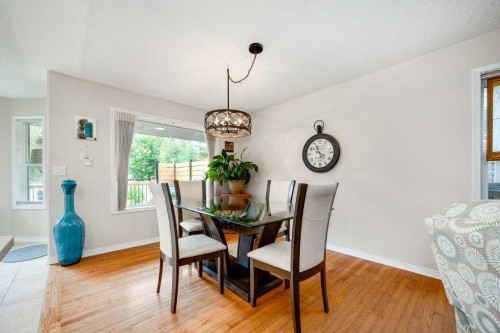 13 Dillon Close, Red Deer, AB - Indoor Photo Showing Dining Room