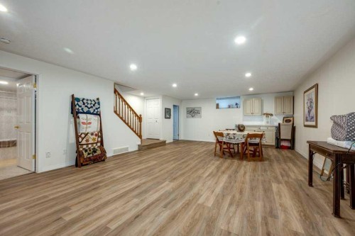 13 Dillon Close, Red Deer, AB - Indoor
