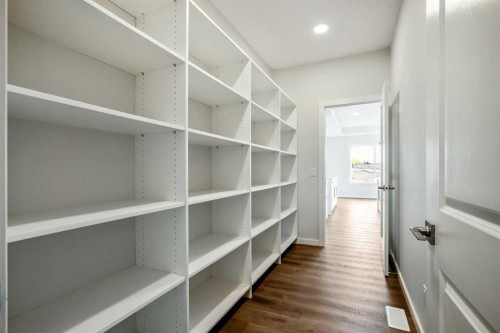 27 Heritage Link, Cochrane, AB - Indoor With Storage