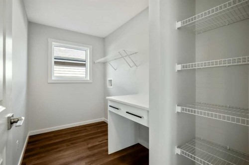 27 Heritage Link, Cochrane, AB - Indoor With Storage