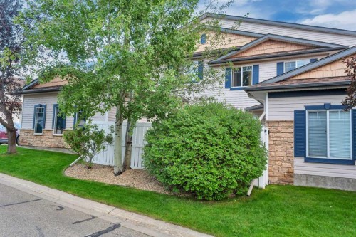 10-73 Addington Drive, Red Deer, AB - Outdoor