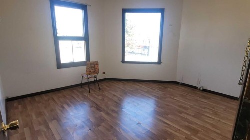 4918 50 Avenue, Castor, AB 