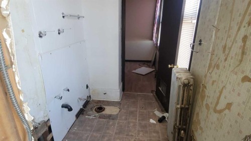 4918 50 Avenue, Castor, AB 