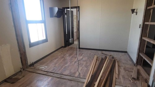 4918 50 Avenue, Castor, AB 