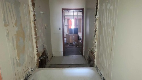 4918 50 Avenue, Castor, AB 