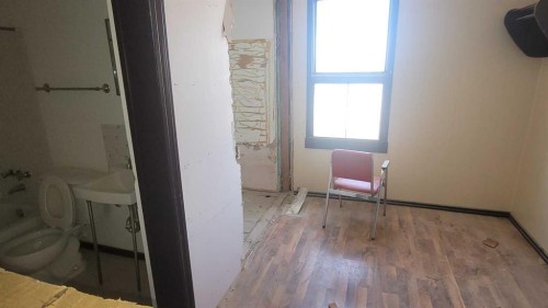 4918 50 Avenue, Castor, AB 