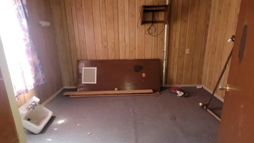 4918 50 Avenue, Castor, AB 