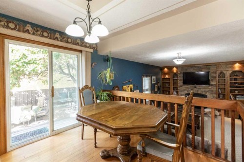 128 Norby Crescent, Red Deer, AB - Indoor Photo Showing Dining Room