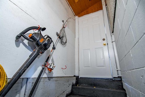 3721 46 Street, Red Deer, AB - Indoor Photo Showing Other Room