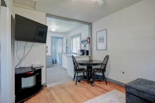 4738 50 Street East, Sylvan Lake, AB - Indoor Photo Showing Dining Room