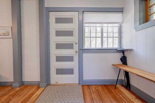 4738 50 Street East, Sylvan Lake, AB - Indoor Photo Showing Other Room