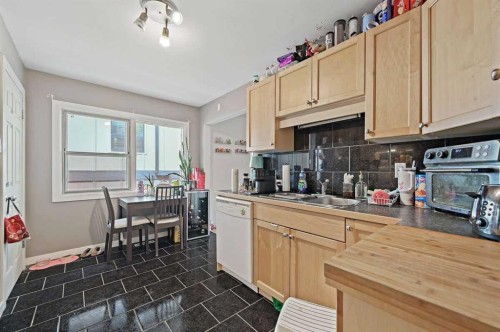 2311 16 Street Sw, Calgary, AB - Indoor Photo Showing Kitchen With Double Sink