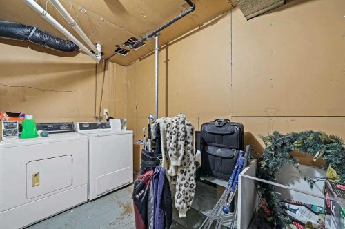2311 16 Street Sw, Calgary, AB - Indoor Photo Showing Laundry Room