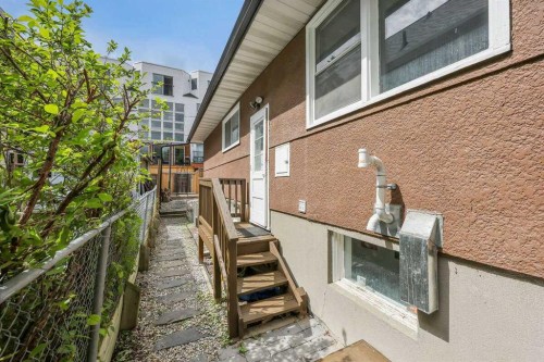 2311 16 Street Sw, Calgary, AB - Outdoor With Exterior