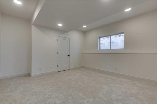 56 Emmett Crescent, Red Deer, AB - Indoor Photo Showing Other Room