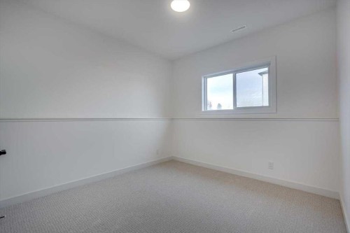 56 Emmett Crescent, Red Deer, AB - Indoor Photo Showing Other Room