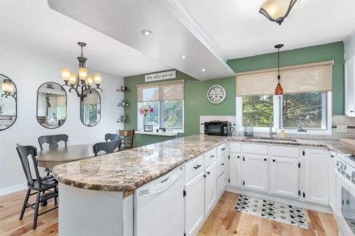 404 3 Avenue Sw, Sundre, AB - Indoor