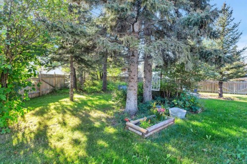 404 3 Avenue Sw, Sundre, AB - Outdoor