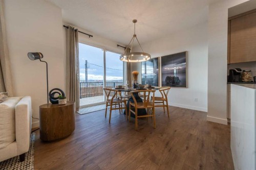 115 Saddlebred Place, Cochrane, AB - Indoor Photo Showing Dining Room