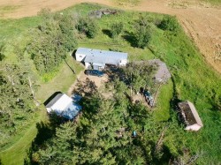 49221 Secondary Highway 623  Rural Camrose County, AB T0B 0J0