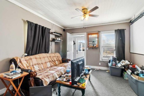 5630 56 Street, Red Deer, AB - Indoor